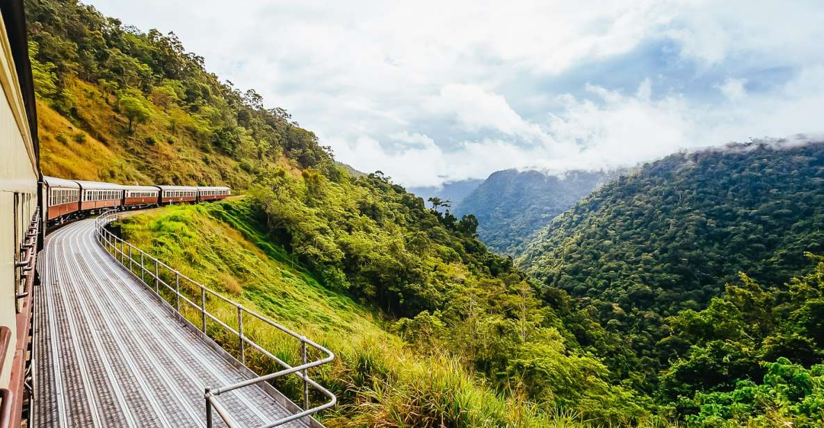 Cairns: Kuranda Day Trip with Kuranda Train and Skyrail